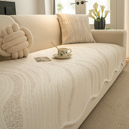 ™Cushify | כיסוי ספה משי קרח – מגע קריר, קצה קלוע, עיצוב פנים מינימליסטי