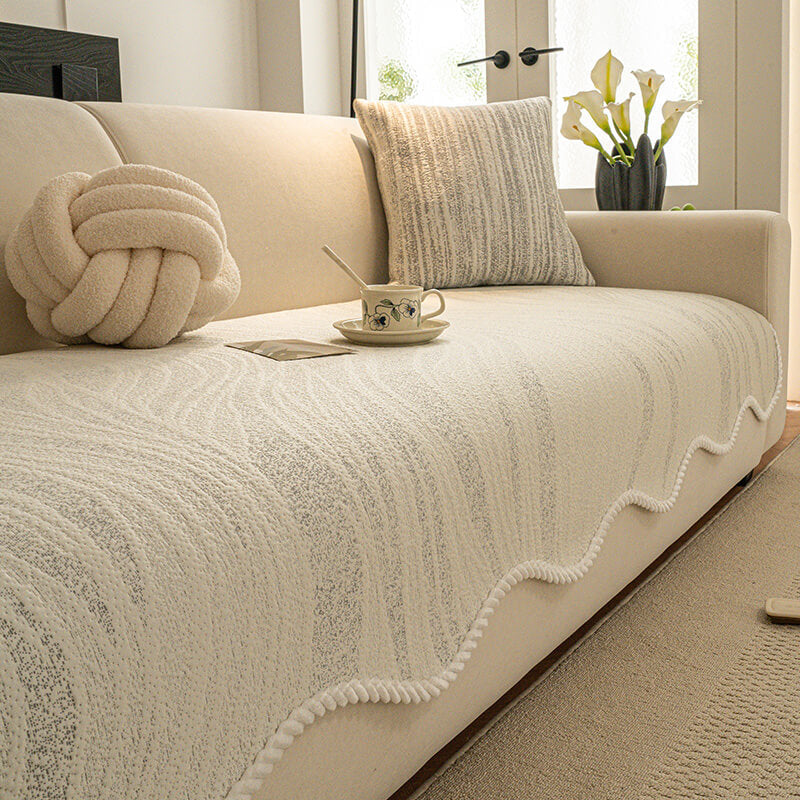 ™Cushify | כיסוי ספה משי קרח – מגע קריר, קצה קלוע, עיצוב פנים מינימליסטי
